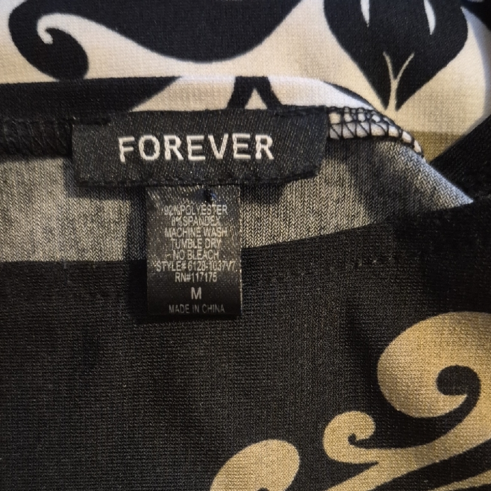 Forever Black and White Long Sleeve Dress - Picture 3 of 3